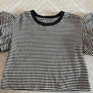Current/Elliott Women’s Black and White Striped Puff Sleeve Top - Size 0